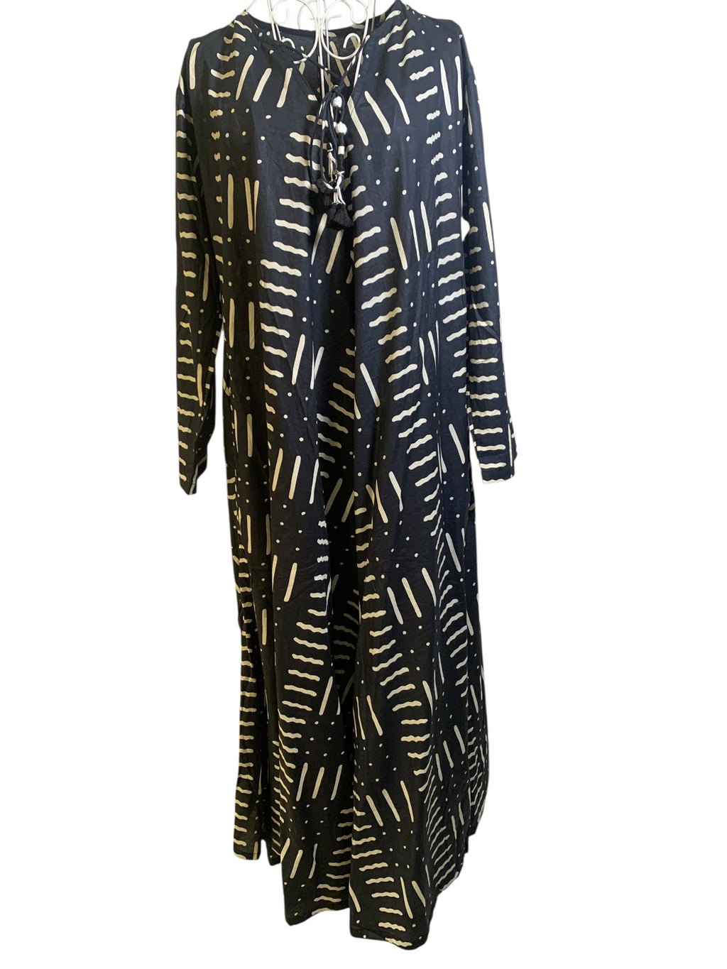 Naya Dress - Black & Stone