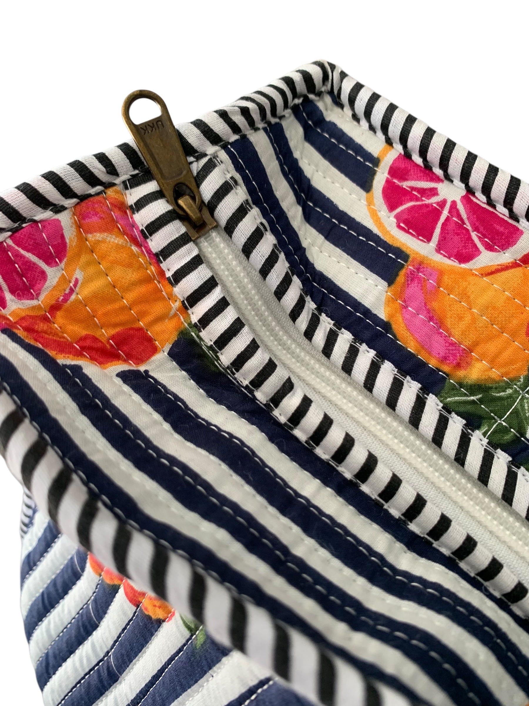 Grapefruit ZIP Tote Bag