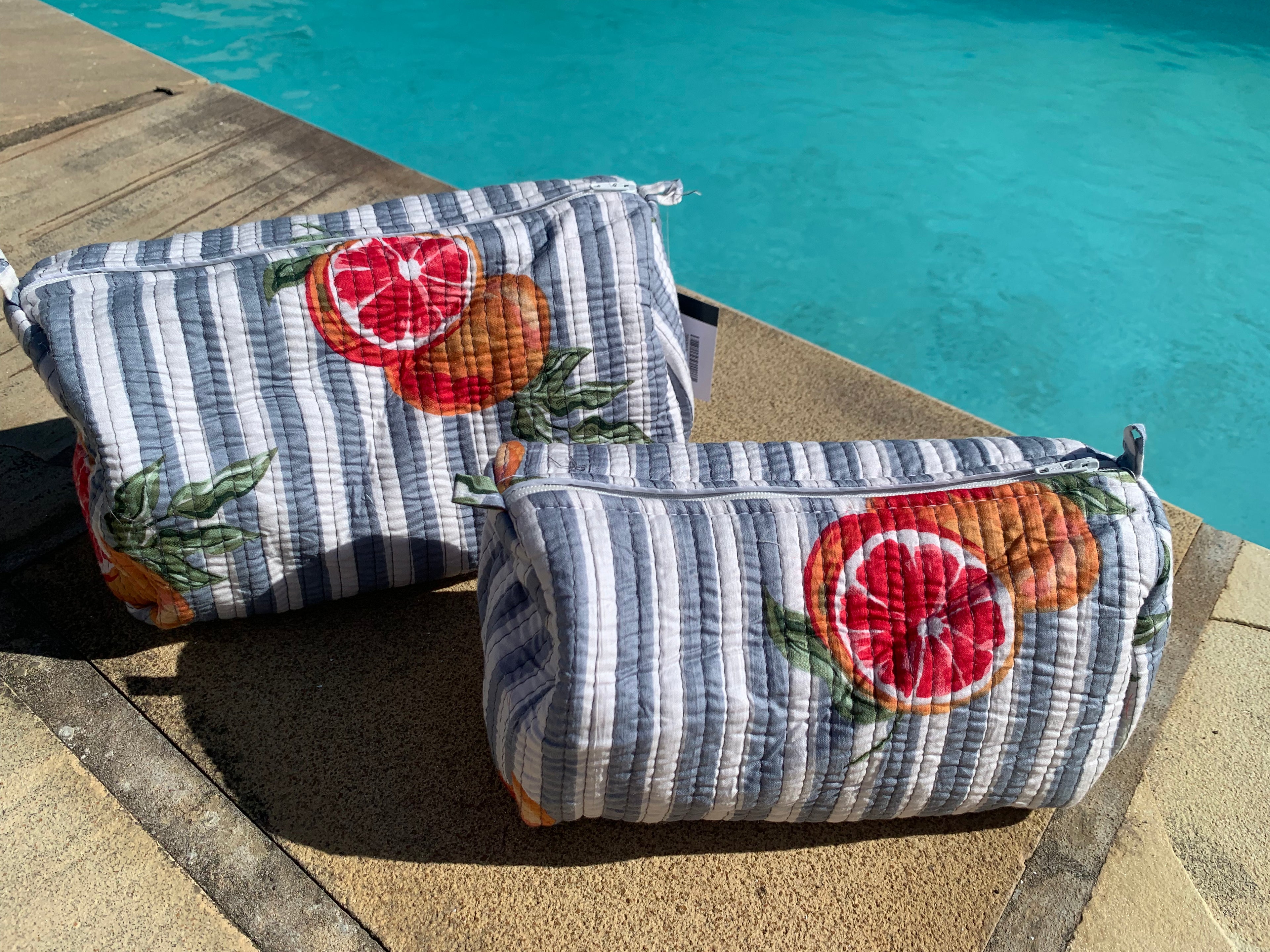 Grapefruit Cosmetic Bag Set