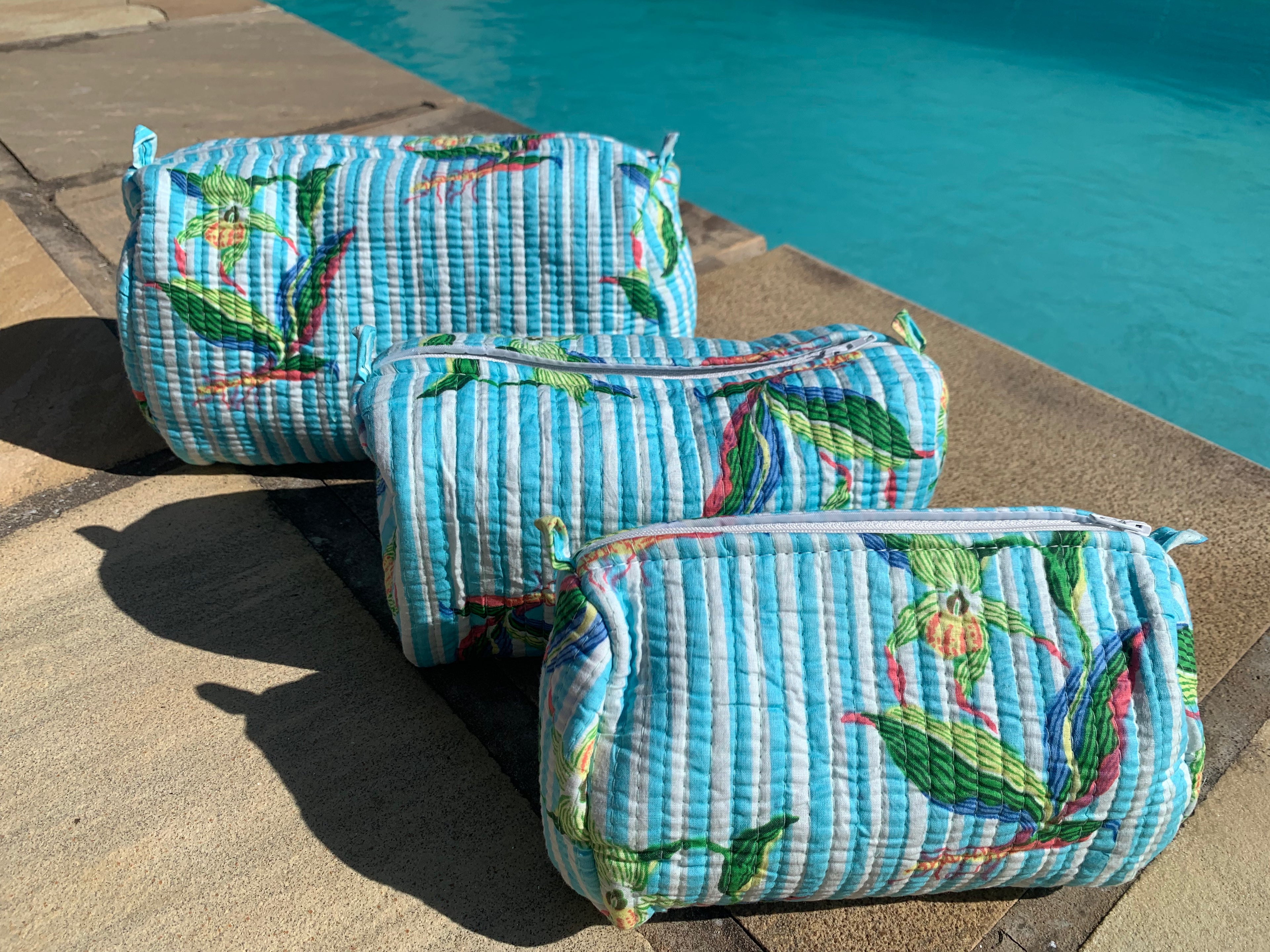 Turquoise Flower Cosmetic Bag Set